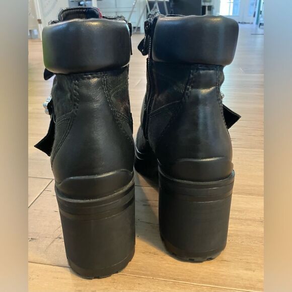 Gianni Bini plaid fabric/leather upper platform side zip women’s boots 9M - Picture 7 of 8